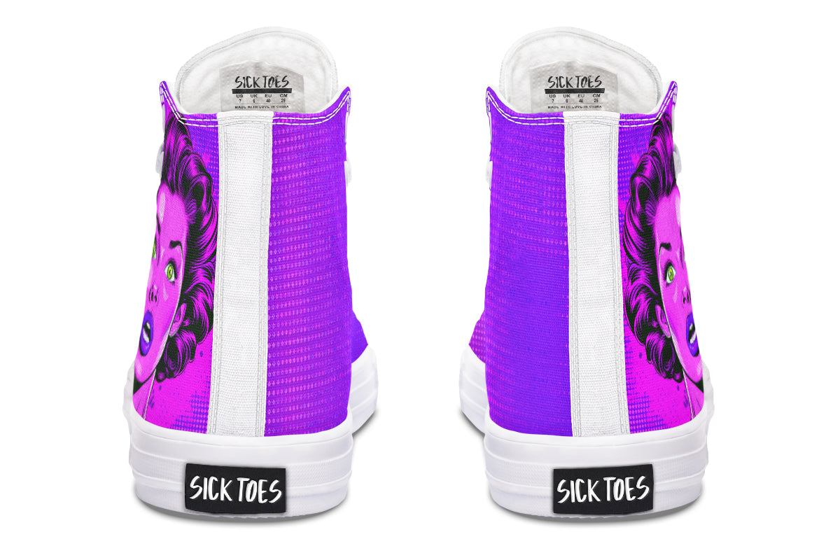 RETRO GIRL PURPLE
